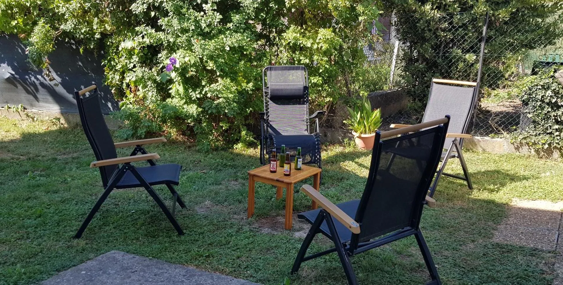 Ferienwohnung Superbe T2 Avec Jardin, Piscine-Enfant Et Parking Arles