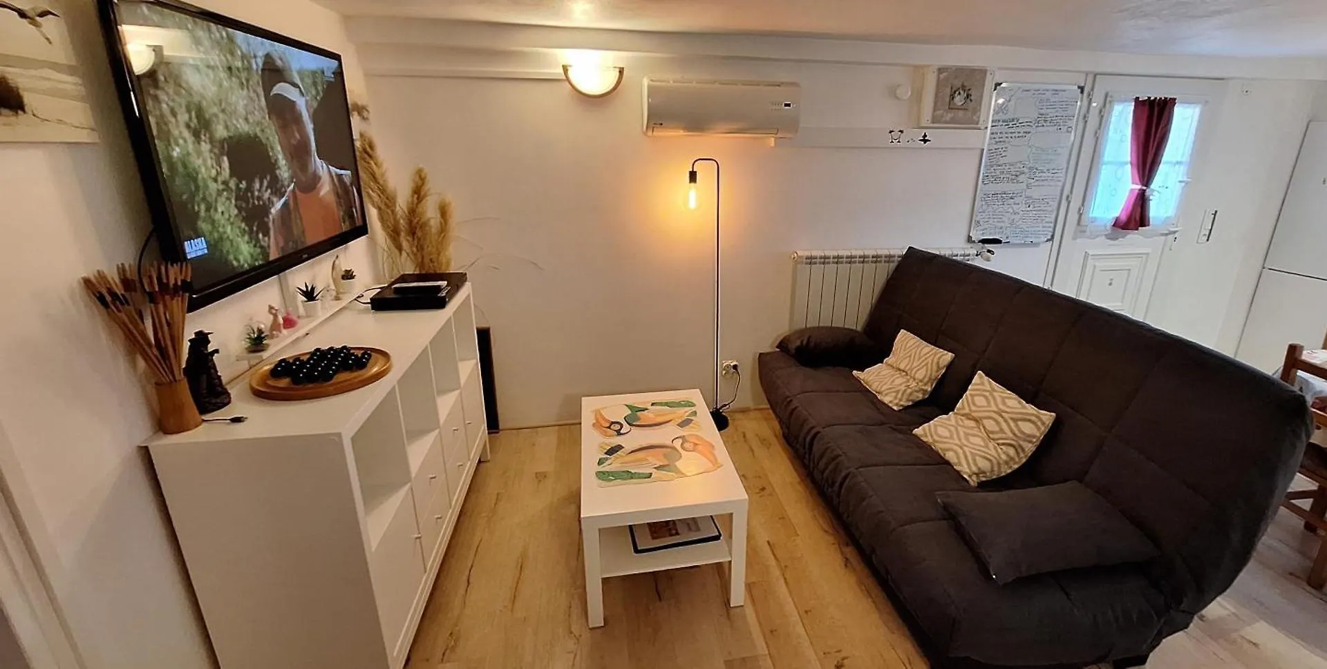 Ferienwohnung Superbe T2 Avec Jardin, Piscine-Enfant Et Parking Arles