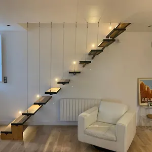 Appartement Superbe Avec Vue, Arles
