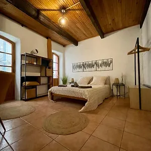 Appartement Cocon Au Coeur Du Centre-ville D'arles, Arles